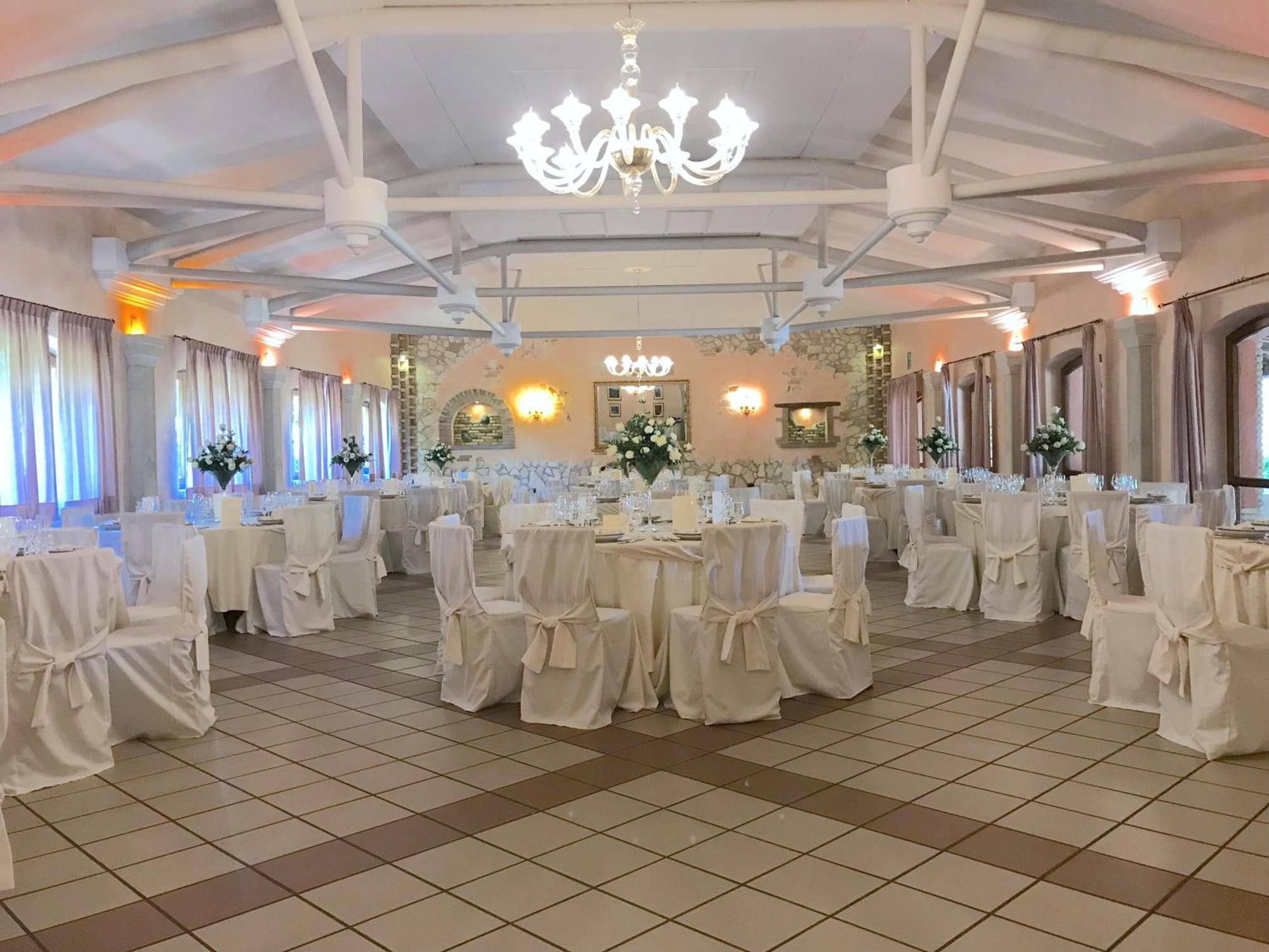 Hotel I Ginepri 콰르투치우 외부 사진