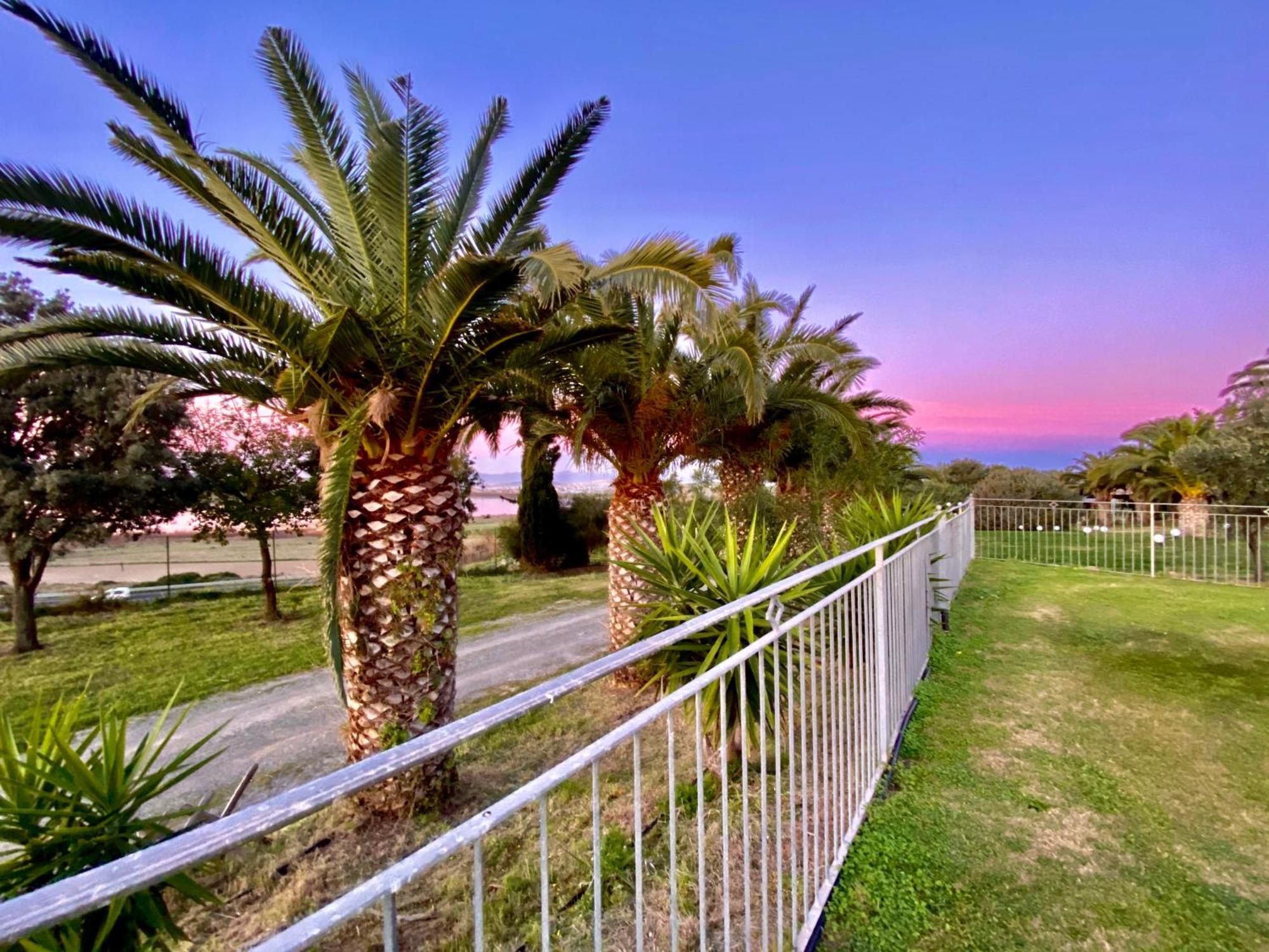 Hotel I Ginepri 콰르투치우 외부 사진